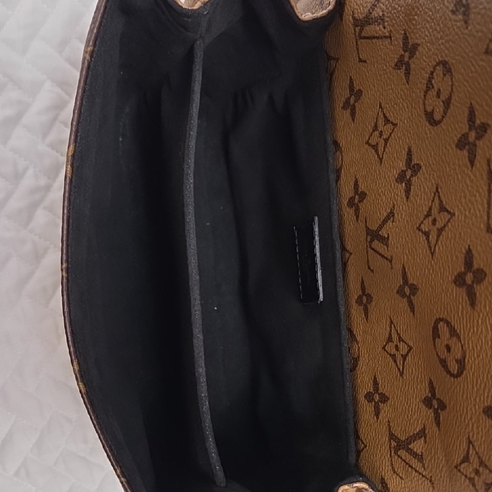 Authentic Louis Vuitton Reverse Monogram Crossbody Bag - Picture 10 of 16